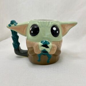 Zak Designs Star Wars Sculpted Ceramic Coffee Mug, The Mandalorian
